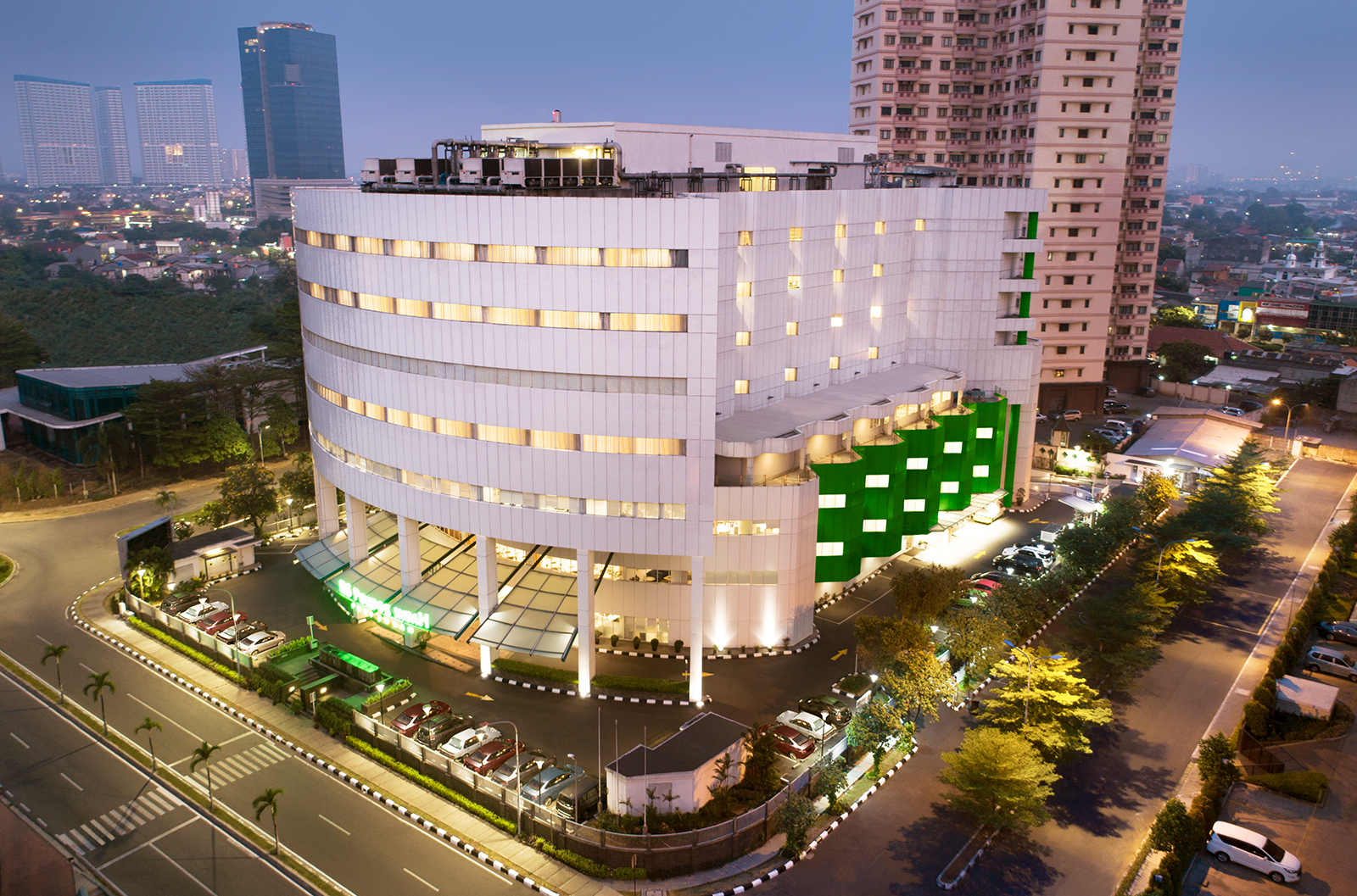 Rumah Sakit Pondok Indah - Puri Indah Photo