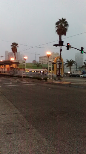 Grocery Store «Top Valu Market», reviews and photos, 421 Pacific Ave, Long Beach, CA 90802, USA