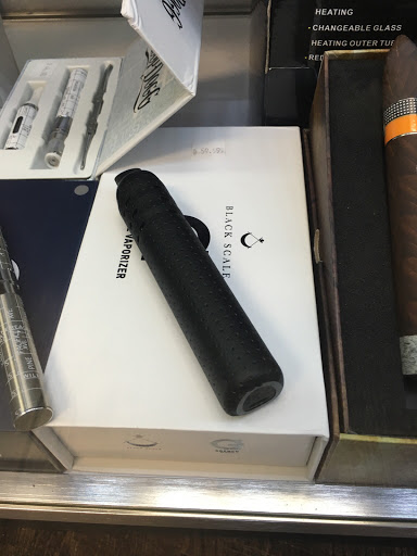 Vaporizer Store «HoneyComb HideOut Smoke Shop», reviews and photos, 467 E Plumb Ln, Reno, NV 89502, USA