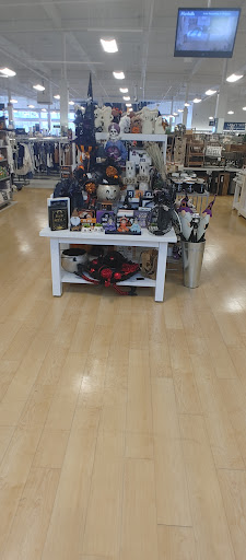 Shopping Mall «Del Amo Fashion Center», reviews and photos, 3525 W Carson St, Torrance, CA 90503, USA