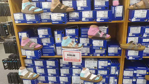 Shoe Store «Shoe Station», reviews and photos, 741 C Hilcrest Road, Mobile, AL 36695, USA