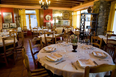 Restaurante Pemar - Plaza Mayor, 11, 40520 Ayllón, Segovia, Spain