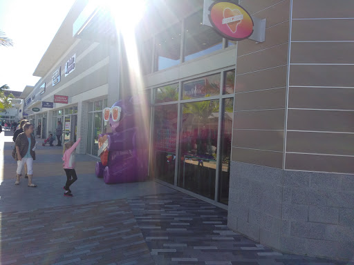 Outlet Mall «Tanger Outlet Daytona», reviews and photos, 1100 Cornerstone Blvd, Daytona Beach, FL 32117, USA