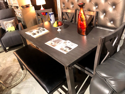 Furniture Store «Simo’s Furniture», reviews and photos, 174 Semoran Commerce Pl #106, Apopka, FL 32703, USA