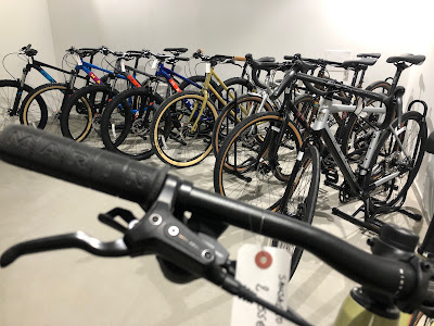 L'atelier vélo 84 - Vente de vélos, réparation, location de cycles classiques et électriques Luberon Vaucluse à Robion