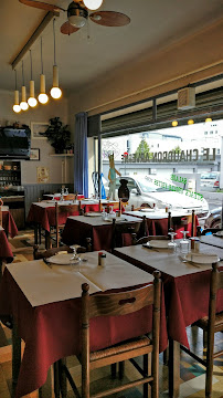 Atmosphère du Restaurant Le Chaudron Arverne à Grenoble - n°2
