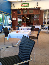 Atmosphère du Restaurant français Auberge de la Môle à La Mole - n°4