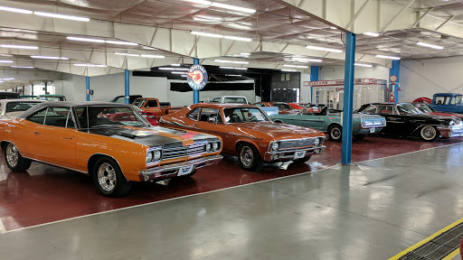Car Dealer «Classic Enterprises», reviews and photos, 250 Classic Car Ct SW, Cedar Rapids, IA 52404, USA