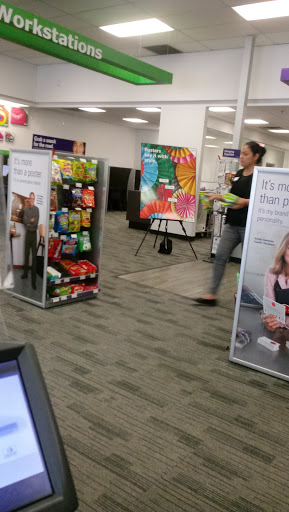 Print Shop «FedEx Office Print & Ship Center», reviews and photos, 24125 Magic Mountain Pkwy, Santa Clarita, CA 91355, USA