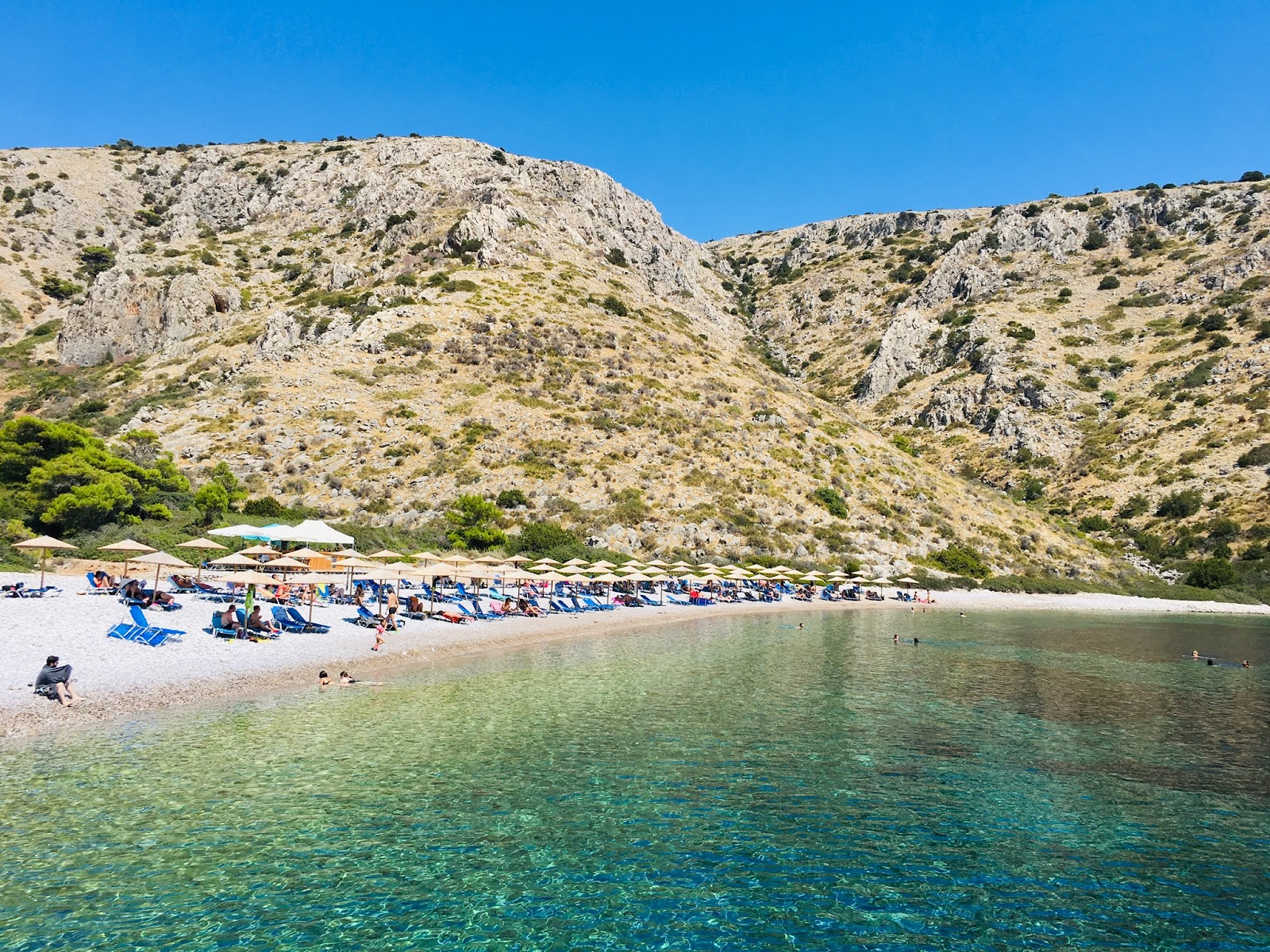 Foto von St Nikolaos Beach mit kleine bucht