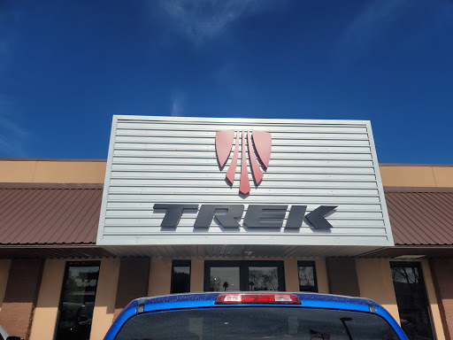 Bicycle Store «Trek Bicycle Store of West Phoenix», reviews and photos, 13085 W McDowell Rd, Avondale, AZ 85392, USA