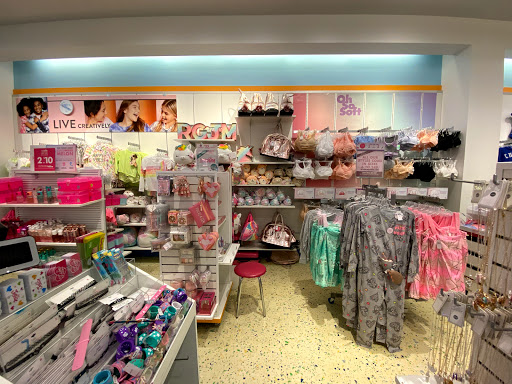 Shopping Mall «Great Northern Mall», reviews and photos, 4954 Great Northern Mall, North Olmsted, OH 44070, USA