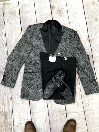 Discount Store «D&K Suit City», reviews and photos, 3750 Venture Dr, Duluth, GA 30096, USA