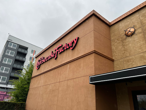 Restaurant «The Cheesecake Factory», reviews and photos, 401 Bellevue Way NE, Bellevue, WA 98004, USA