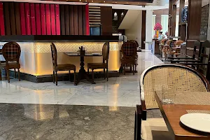 Bar And Lounge - Ramada Gurgaon Central image