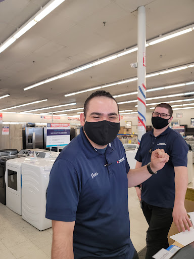 Appliance Store «Sears Outlet», reviews and photos, 8245 N Florida Ave, Tampa, FL 33604, USA