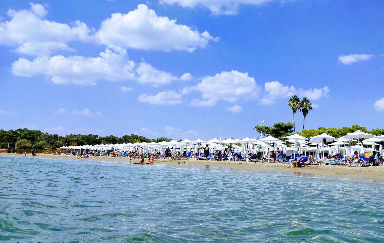 Fotografija Voula beach priljubljeno mesto med poznavalci sprostitve