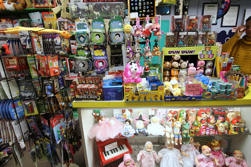 Toy Store «Happy Hippo Toys», reviews and photos, 135 W Main St, Moorestown, NJ 08057, USA