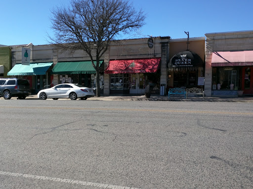 Christmas Shoppe, 132 S Main St, Boerne, TX 78006, USA, 