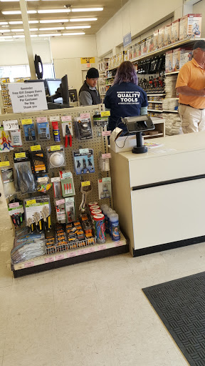 Hardware Store «Harbor Freight Tools», reviews and photos, 1335 N Mason St, Portland, OR 97217, USA