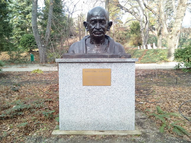 Értékelések erről a helyről: Mahatma Gandi szobra, Pécs - Múzeum