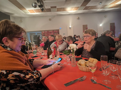 Espace Charles Dadant / salle des fêtes à Le Montsaugeonnais
