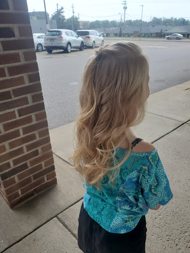 Beauty Salon «Illusion Unlimited Salons Parma», reviews and photos, 5715 Broadview Rd, Cleveland, OH 44134, USA