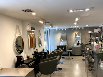 Posh by EMILIO URIBE Salon / Barber