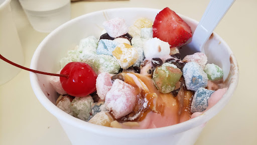 Shopping Mall «Clayton Valley Shopping Center», reviews and photos, 5424 Ygnacio Valley Rd, Concord, CA 94521, USA