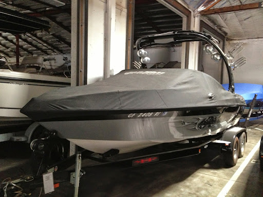 RV Storage Facility «Discovery Indoor Boat & RV Storage», reviews and photos, 849 N 10th St, Sacramento, CA 95811, USA