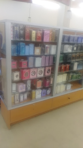 Clothing Store «Burlington Coat Factory», reviews and photos, 8225 E Kellogg Dr, Wichita, KS 67207, USA