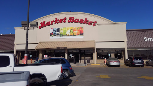 Supermarket «Hughes Market Basket», reviews and photos, 212 N 27th St, Nederland, TX 77627, USA