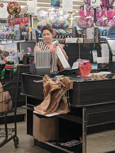 Grocery Store «Safeway», reviews and photos, 2090 Harbison Dr, Vacaville, CA 95687, USA