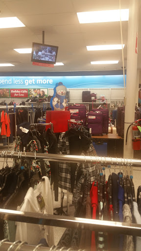 Clothing Store «Ross Dress for Less», reviews and photos, 3905 W Airport Fwy, Irving, TX 75062, USA