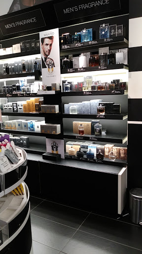 Cosmetics Store «SEPHORA inside JCPenney», reviews and photos, 7507 W Cermak Rd, North Riverside, IL 60546, USA