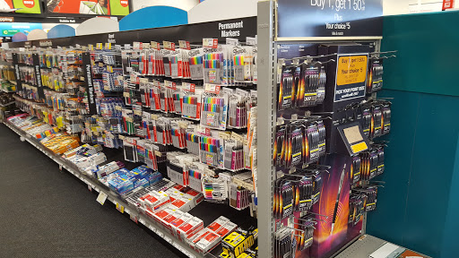 Office Supply Store «Staples», reviews and photos, 3058 Bardstown Rd, Louisville, KY 40205, USA