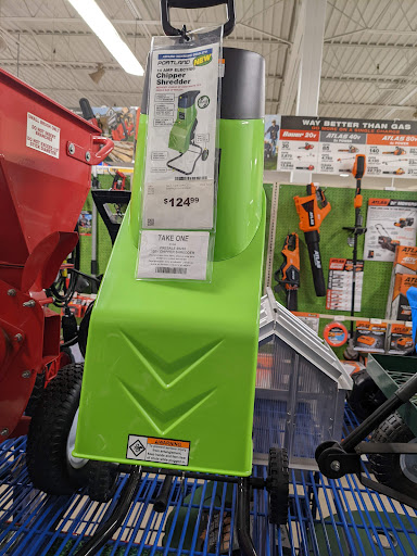 Hardware Store «Harbor Freight Tools», reviews and photos, 2901 Whipple Ave NW, Canton, OH 44708, USA