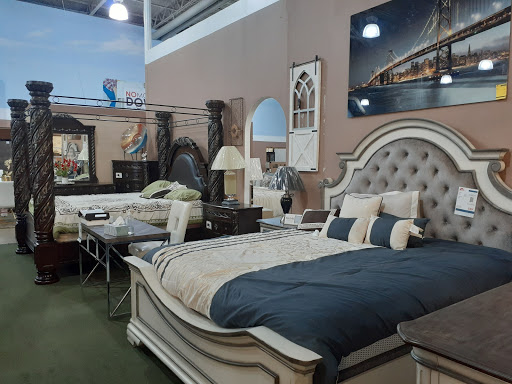 Furniture Store «UR FURNITURE CENTER», reviews and photos, 16747 North Fwy, Houston, TX 77090, USA