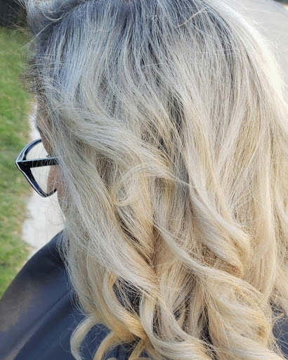 Beauty Salon «Celine Beauty Salon», reviews and photos, 116 S Main St, Highlands, TX 77562, USA