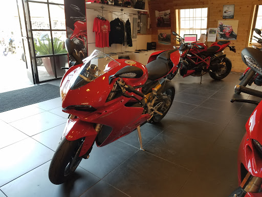 Motorcycle Dealer «Marin Speed Shop/Hattar Motorsports», reviews and photos, 137 Front St, San Rafael, CA 94901, USA