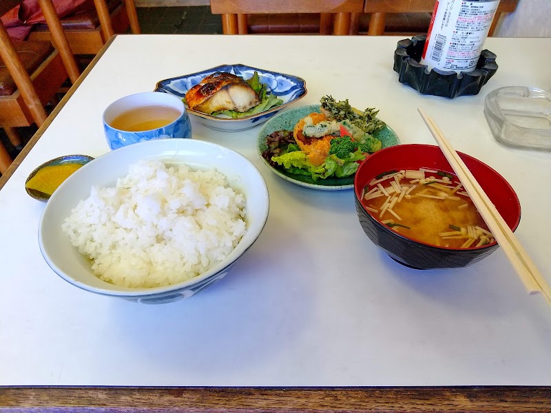 やまね食堂