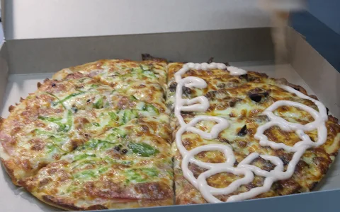 Campanella Pizza image