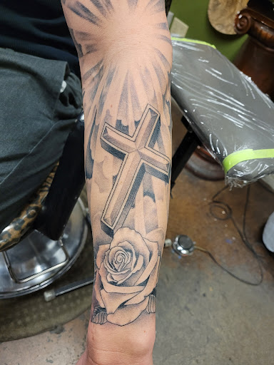 Tattoo Shop «Fat Cat Tattoo», reviews and photos, 460 CA-49, Sutter Creek, CA 95685, USA