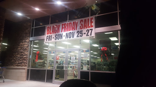 Hardware Store «Harbor Freight Tools», reviews and photos, 1850 Epps Bridge Pkwy STE 315, Athens, GA 30606, USA