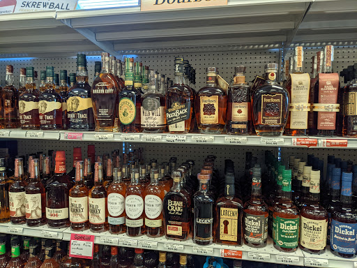 Liquor Store «North Salem Beverage», reviews and photos, 2829 Lancaster Dr NE, Salem, OR 97305, USA