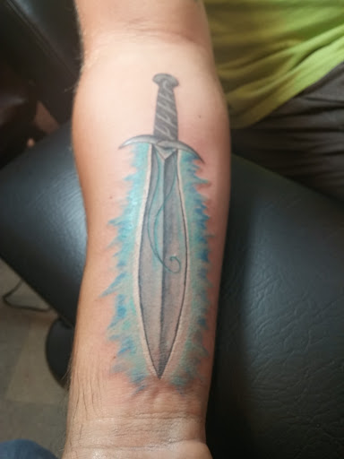 Tattoo Shop «Infinity 13 Studios», reviews and photos, 2531 W Prairie St, Denton, TX 76201, USA