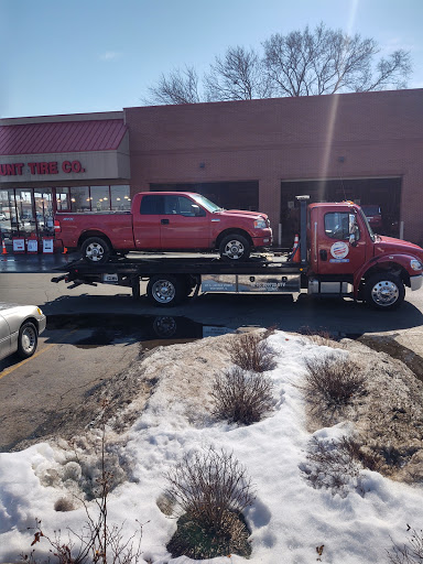 Tire Shop «Discount Tire Store - Crestwood, IL», reviews and photos, 13550 S Cicero Ave, Crestwood, IL 60445, USA