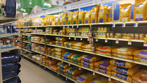 Pet Supply Store «PetSmart», reviews and photos, 5521 Mirage St, Yorba Linda, CA 92887, USA