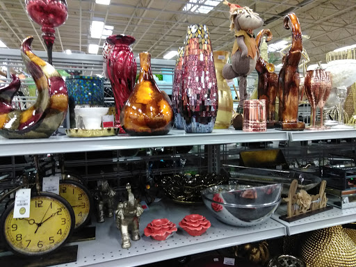 Clothing Store «Burlington Coat Factory», reviews and photos, 2920 SW Military Dr A, San Antonio, TX 78224, USA