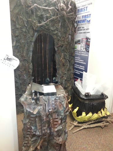 Auto Parts Store «Dorman Products Inc», reviews and photos, 25 Dorman Dr, Warsaw, KY 41095, USA